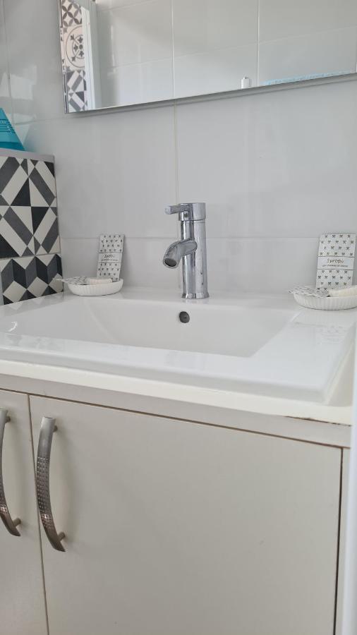 Appartement Paris Metro Hoche Pantin Extérieur photo